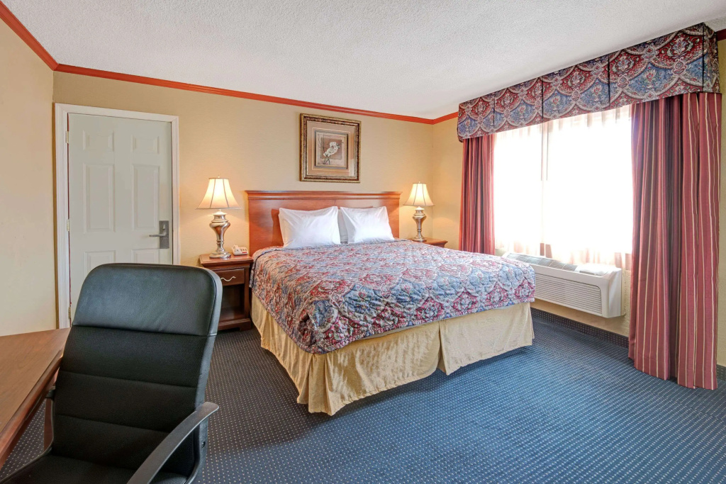 Days Inn by Wyndham Albuquerque Downtown