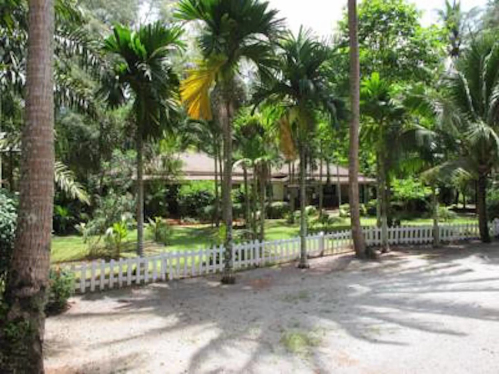 Pakmeng Resort