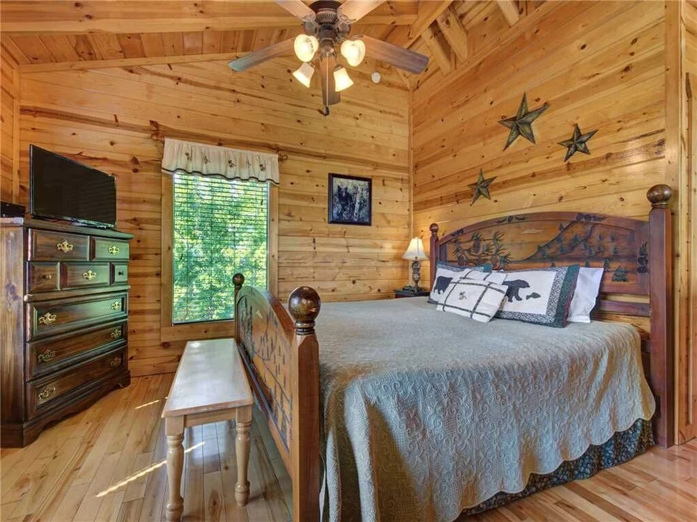 View Catcher - Two Bedroom Cabin