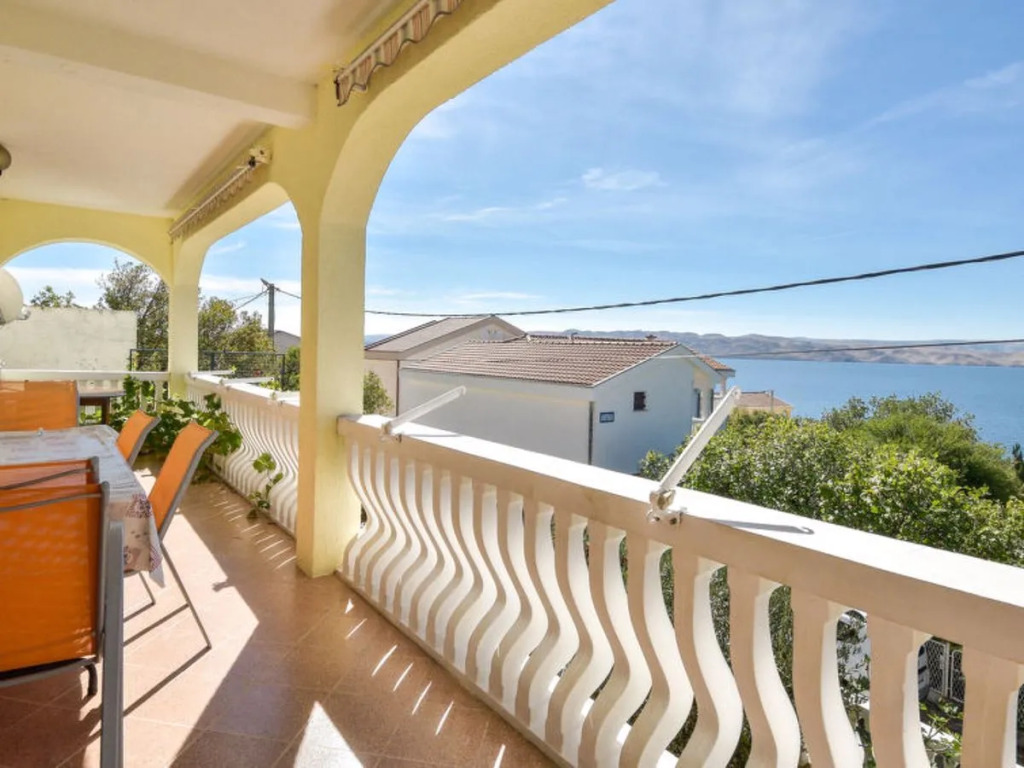 Apartment Beba Karlobag 11206