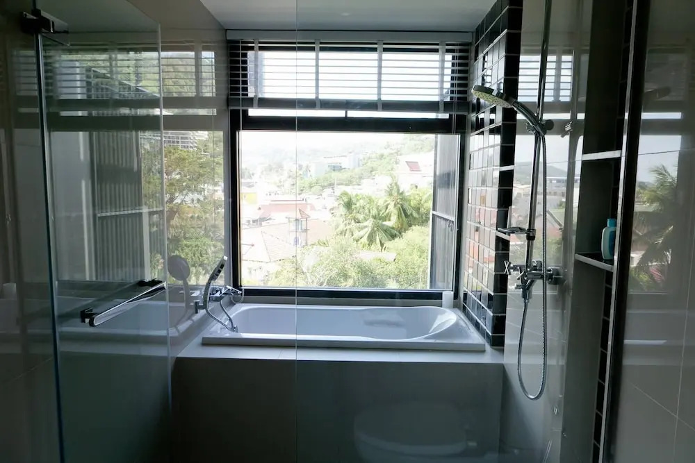 Beach House 1 Br, 2pools, Walk To Patong Beach