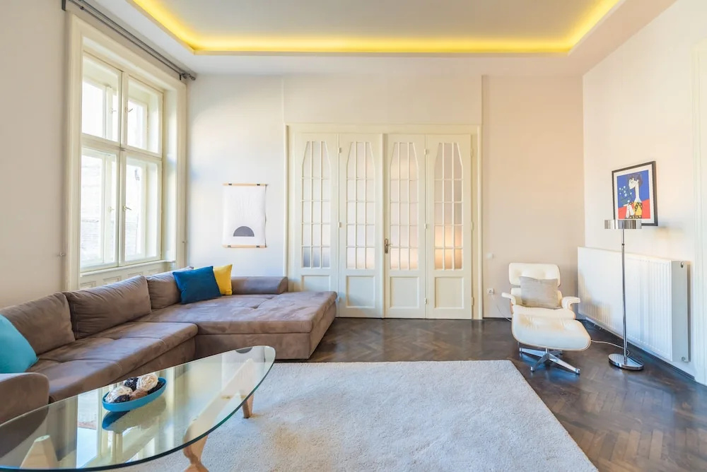 Venus Apartments - Paulay Ede Street