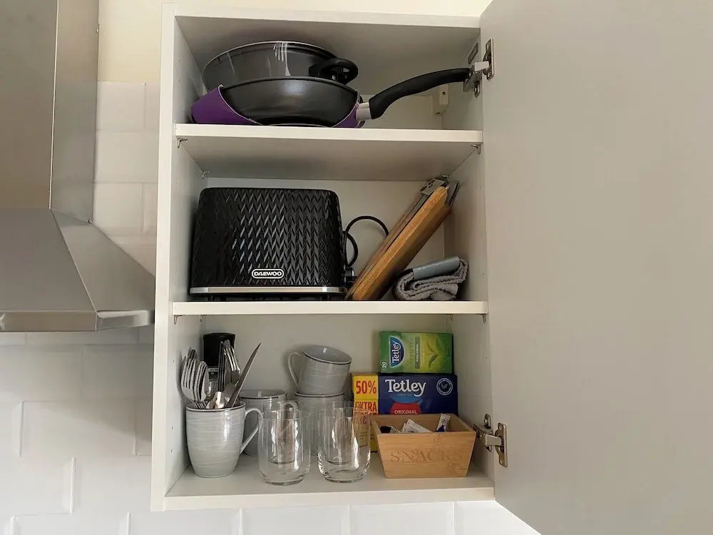Apartment Sleeps 4, Free Parking, Pets Welcome