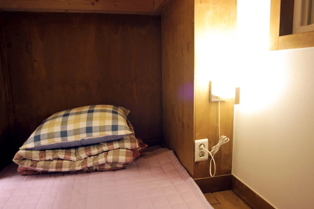 Urban Art Stay - Hostel