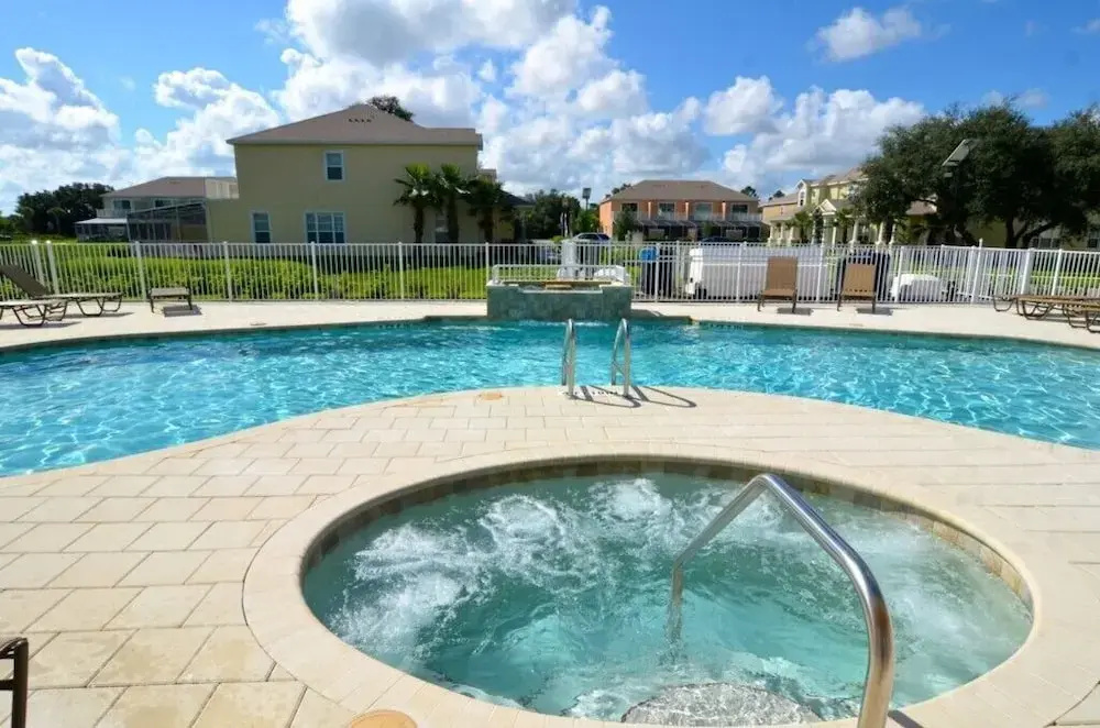 17413pa 3 Bedroom Townhouse