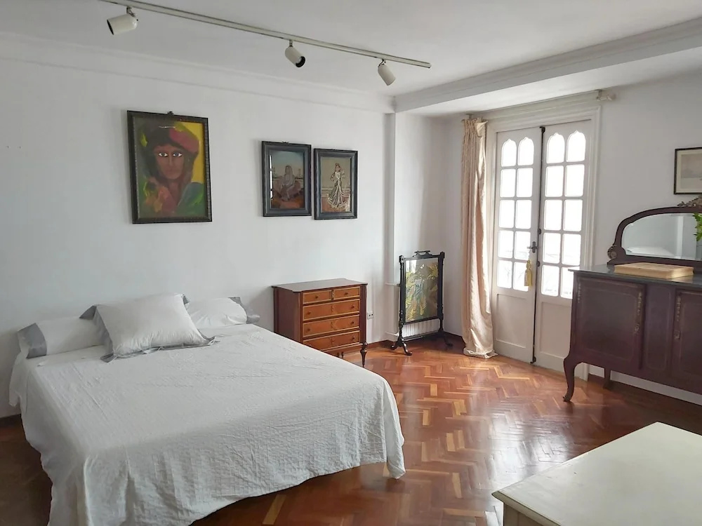 House With 6 Bedrooms in A Coruña, With Wonderful City View and Terrace