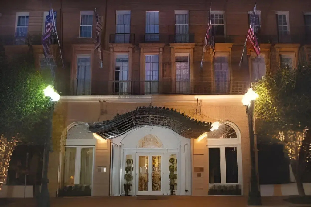 The Lafayette New Orleans By Kasa Living