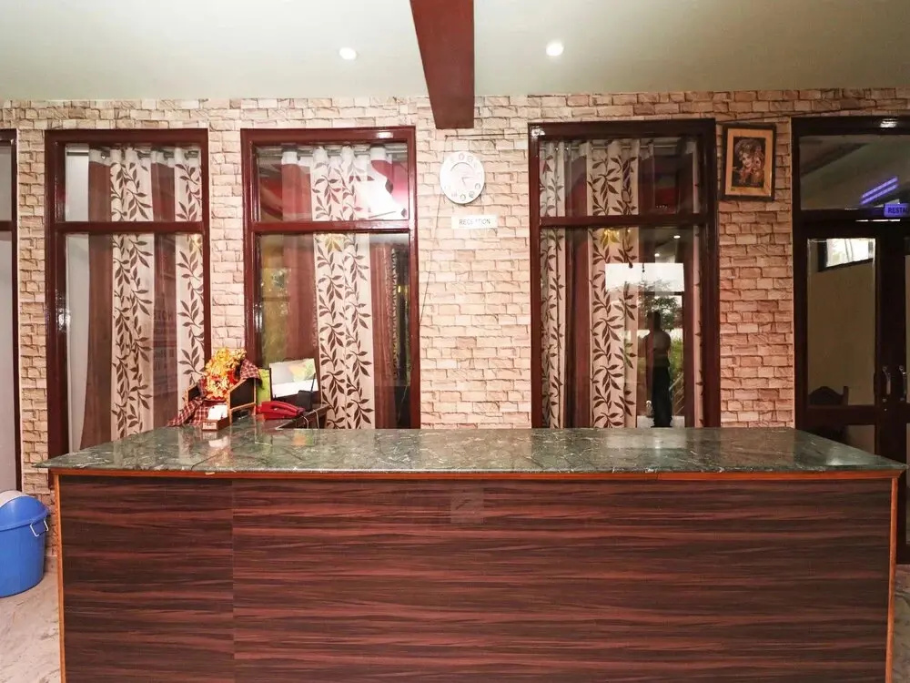 Hotel Lakshya Palace by OYO Rooms