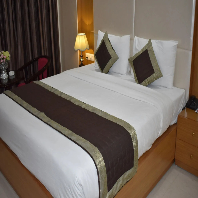 HOTEL ANAND INTERNATIONAL