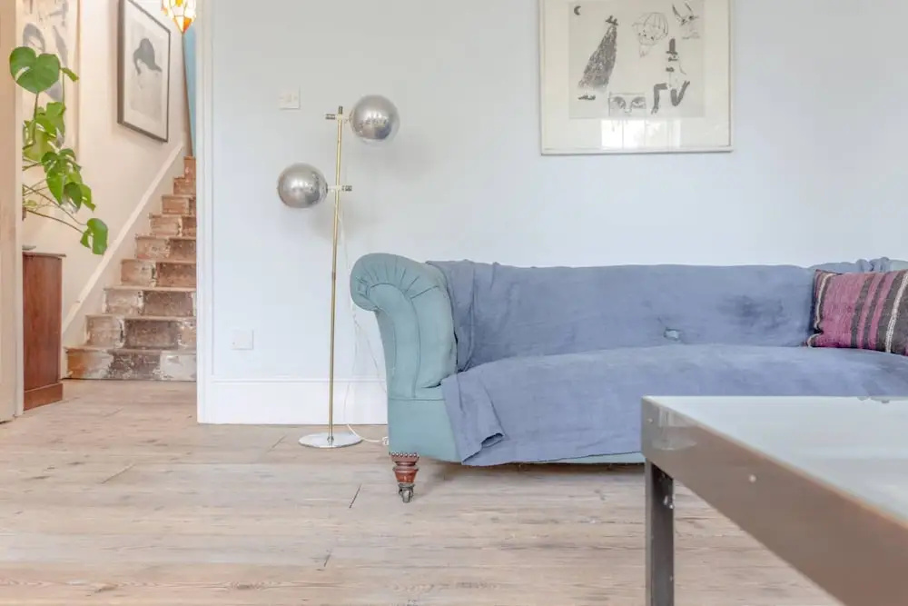 Spacious and Colourful 2 Bedroom Flat in Lambeth