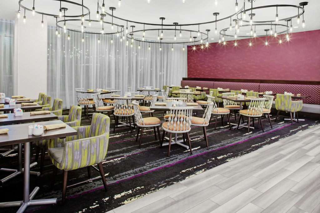 Hilton Garden Inn Charlotte Waverly
