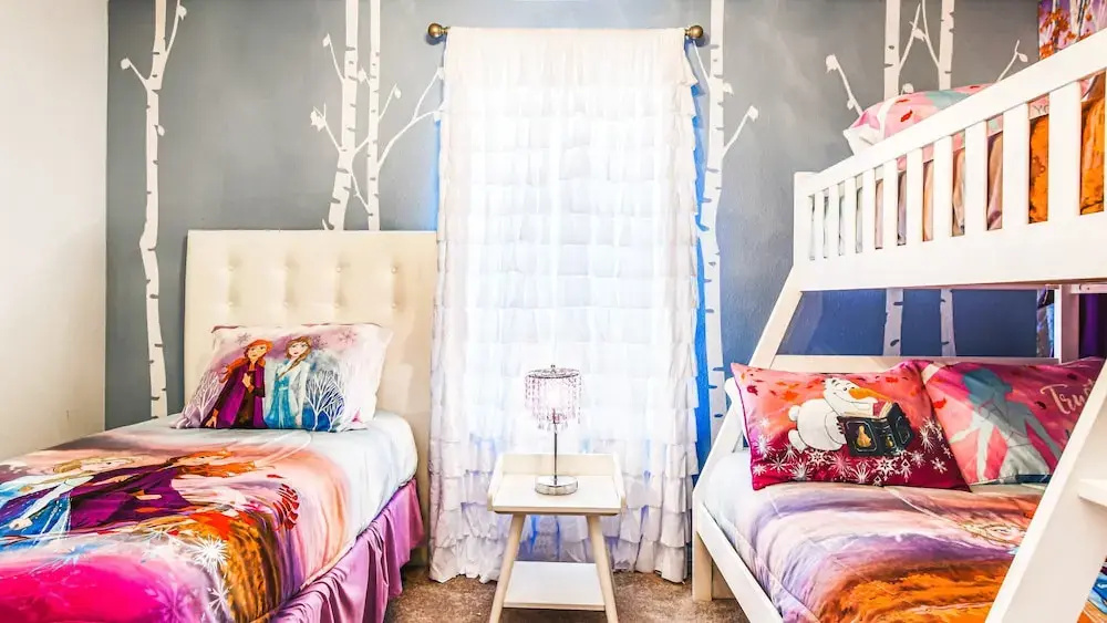 Magical Getaway With Themed Rooms & Amenities