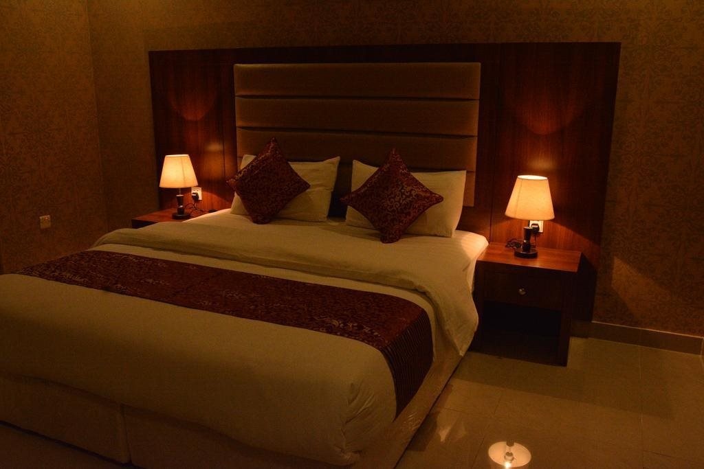 Judy Palace Hotel Suites
