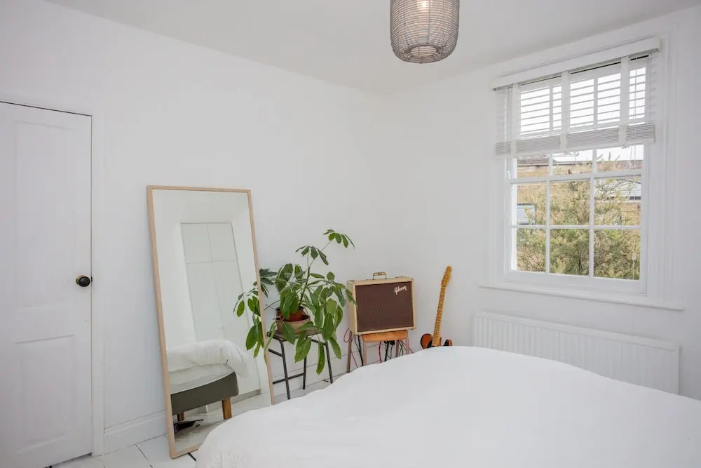 Stunning 2 Bedroom House in De Beauvoir Town