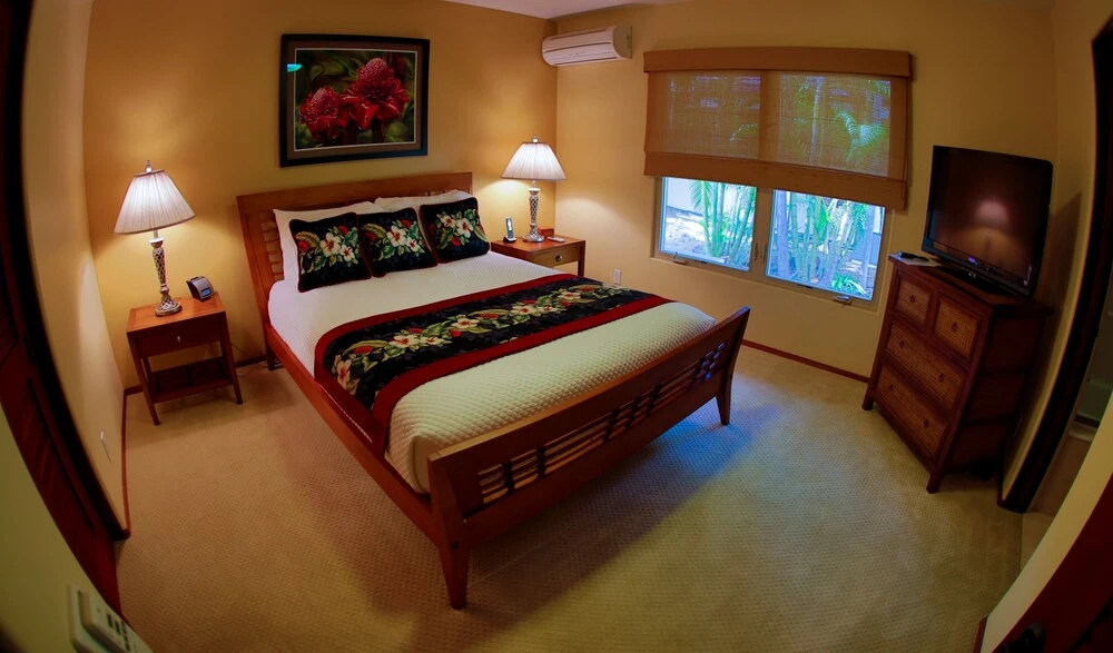 Alii Point #15 - Almost Oceanfront 3 Bedroom Home by RedAwning
