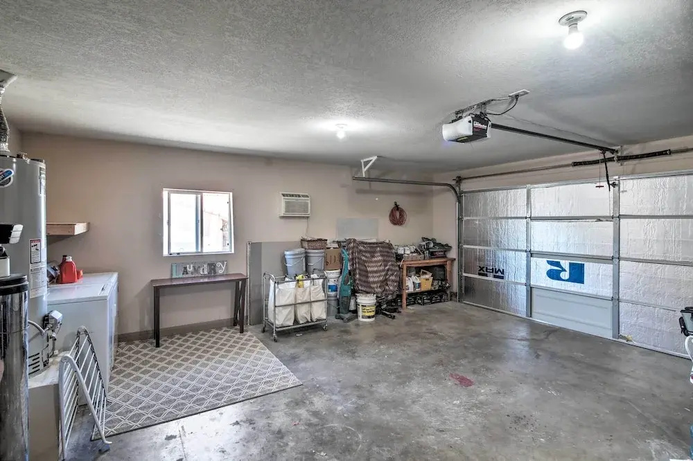 Lake Havasu City Home w/ Views: 3 Mi to Marina!