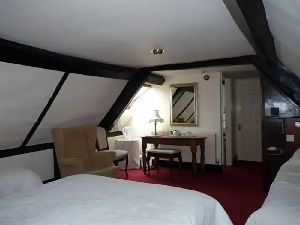 The Falcon Hotel