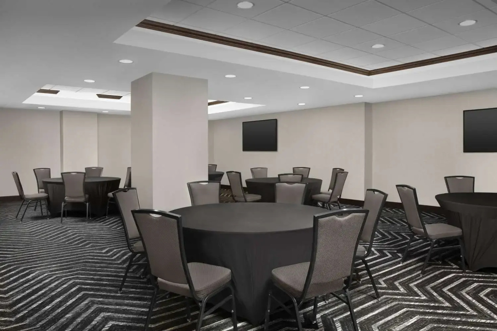 Homewood Suites Dallas Downtown