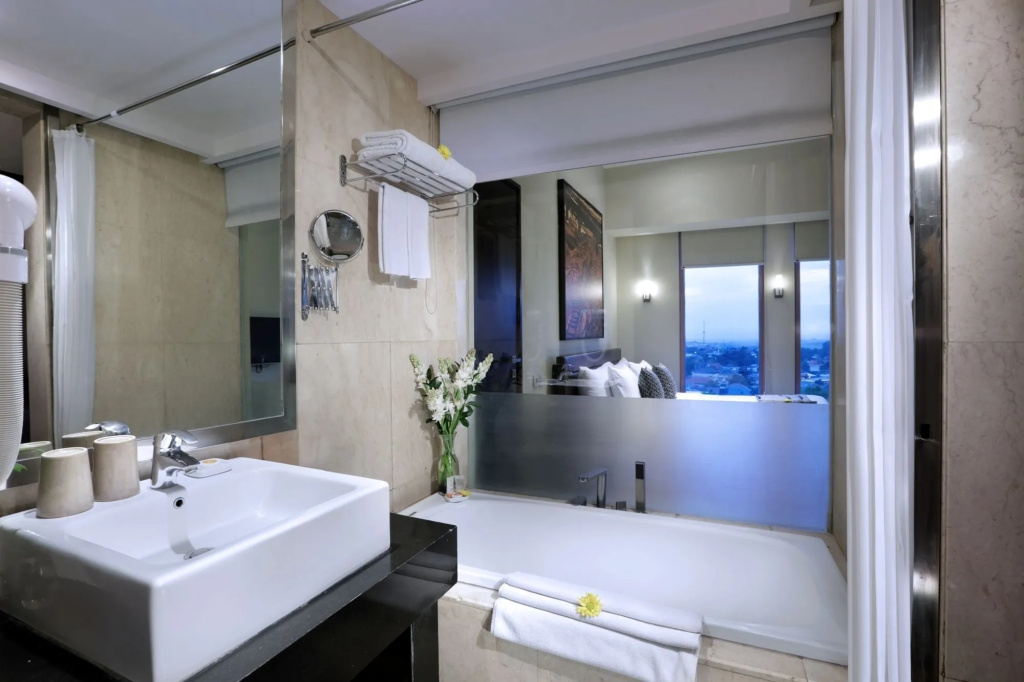 Grand Candi Hotel