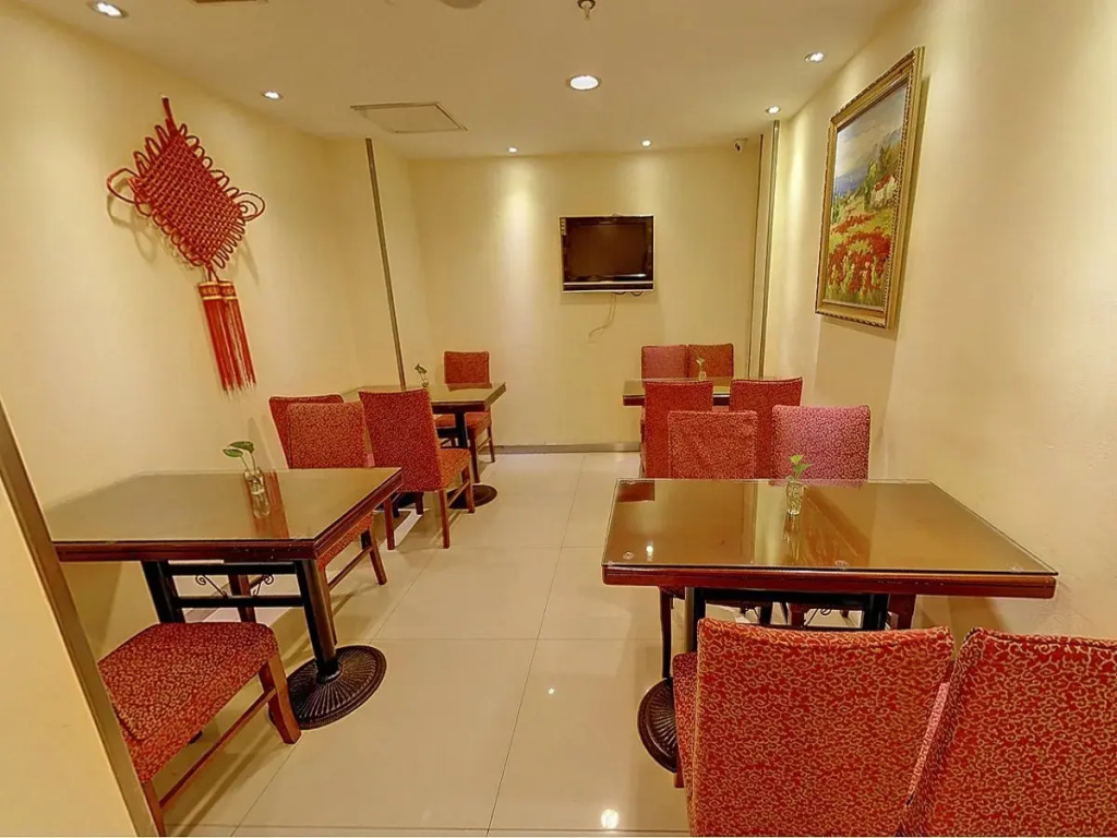 Hanting Express Hotel Shanghai Minsheng Road