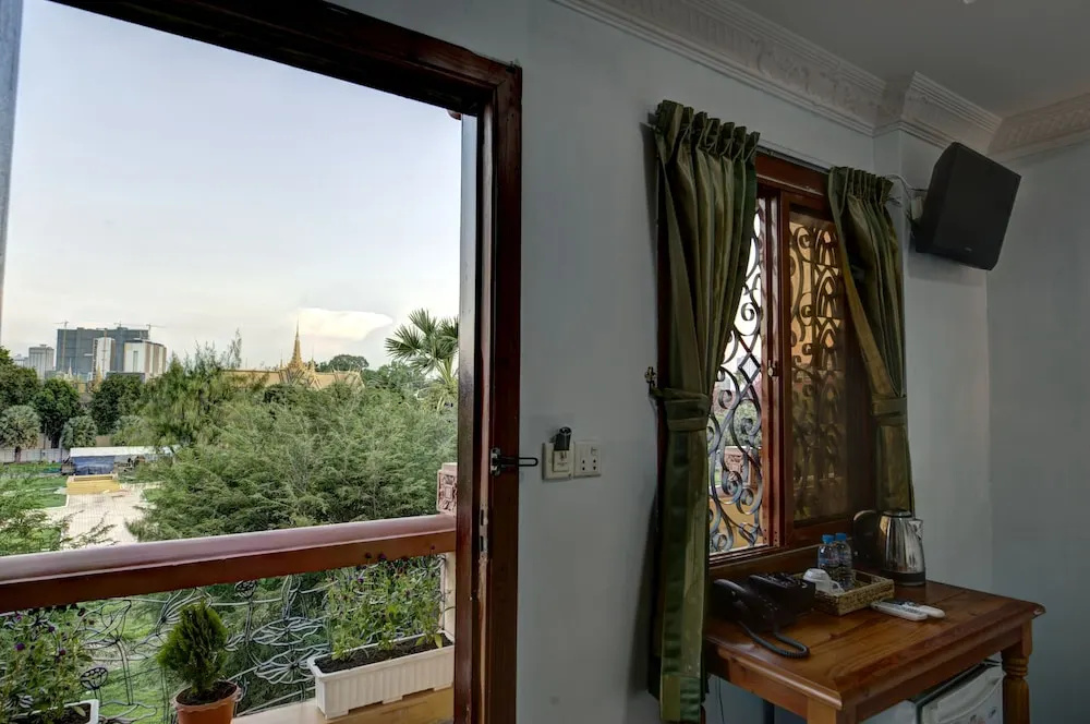 RS Central Apartments - 200m to Royal Palace