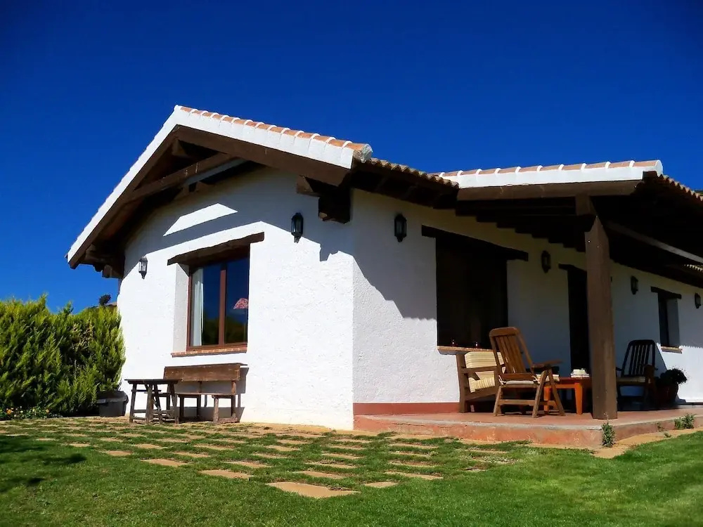 Leisure Meets Tranquility in Beautiful Villa Near Forest