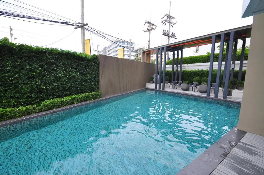 Imm Aim Condo VIP