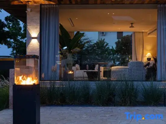Mu Yun Ting Feng・360° Sea View, Cangshan Sunset Cloud Breeze Resort (Dali Erhai Store)