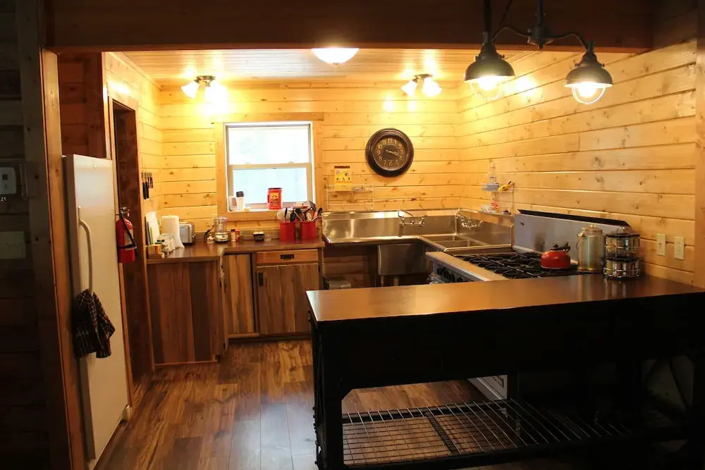 Sugar Loaf Lodge & Cabins