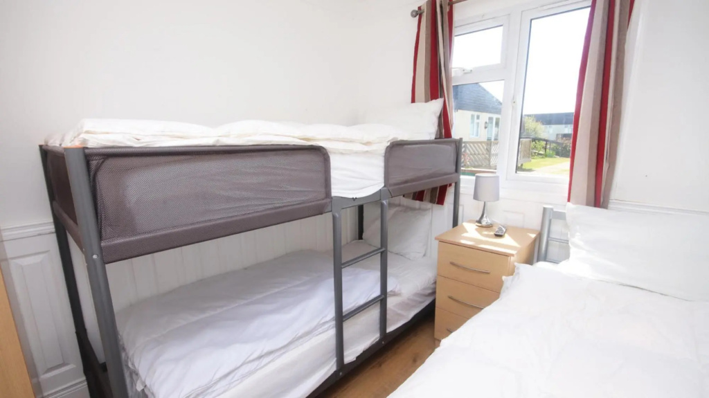 29C Medmerry Park 2 Bedroom Chalet