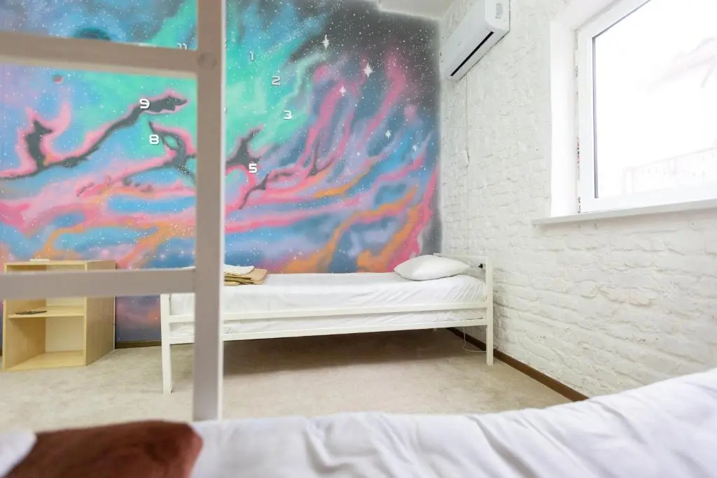 Light Hostel by TripLE