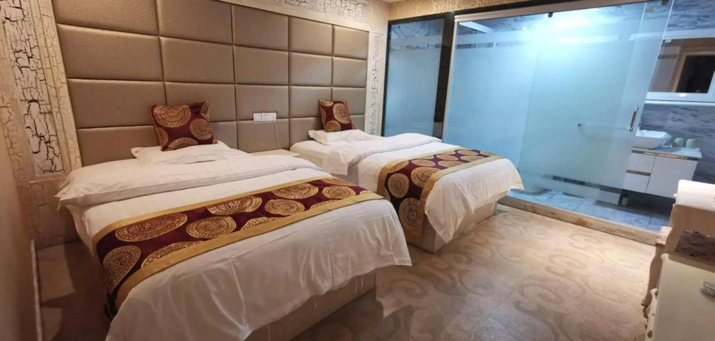 Haizhixing Business Hotel