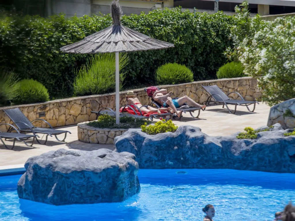 Matilde Beach Resort 39260