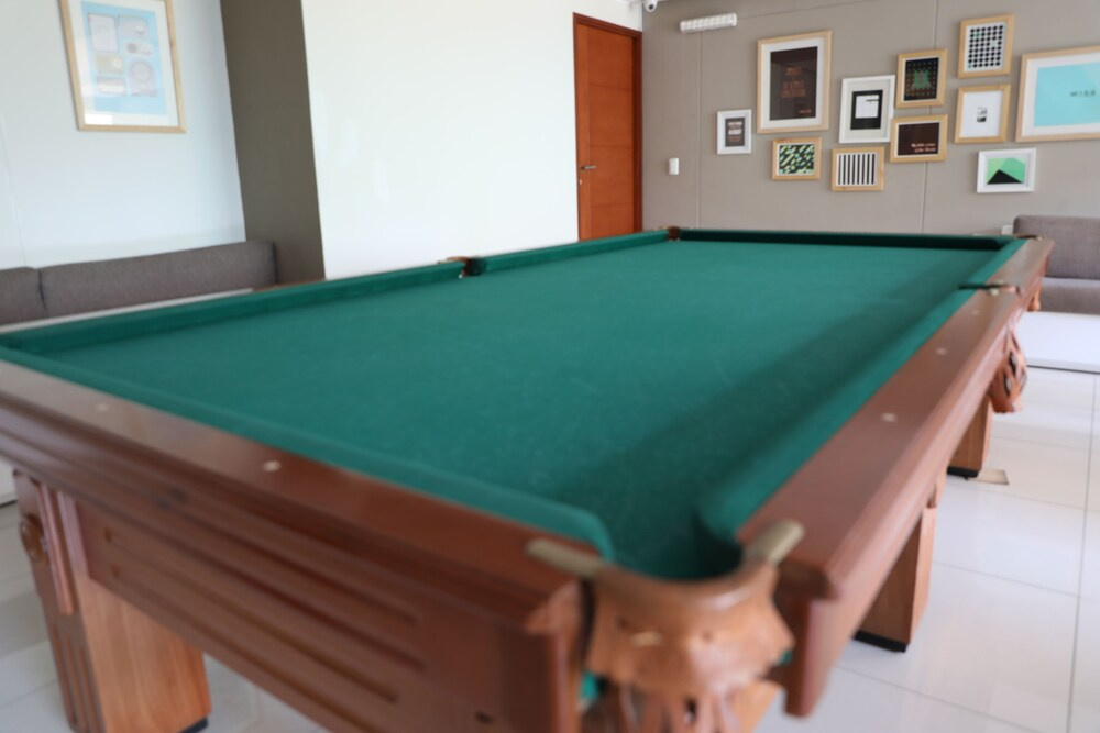 Miraflores Apartments 570 Pardo Ave by Private Host