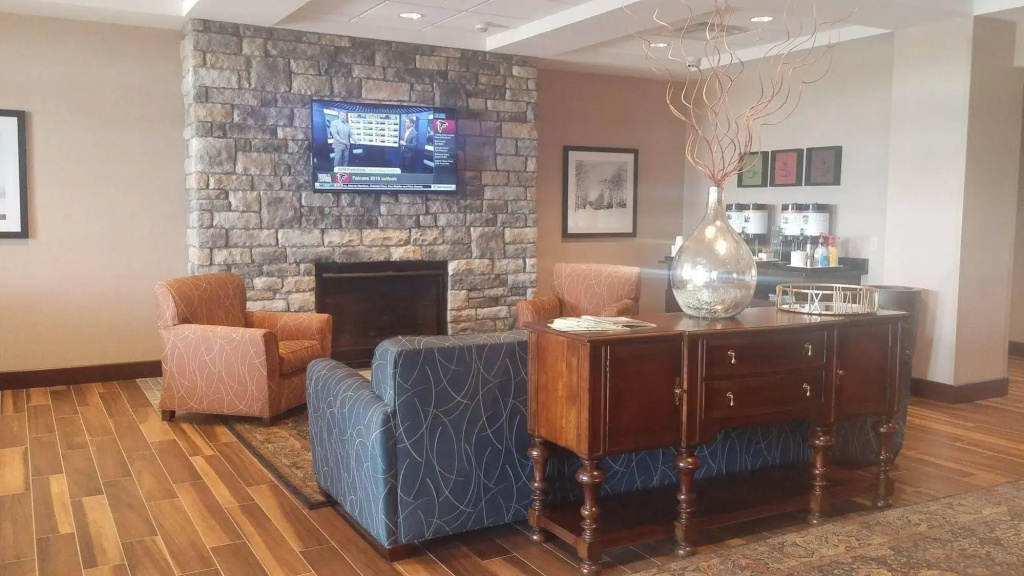 Hampton Inn & Suites Cazenovia, NY