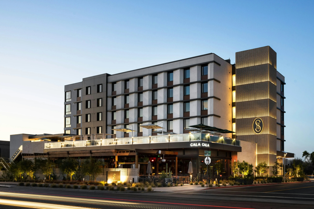 Senna House Hotel Scottsdale, Curio Collection By Hilton
