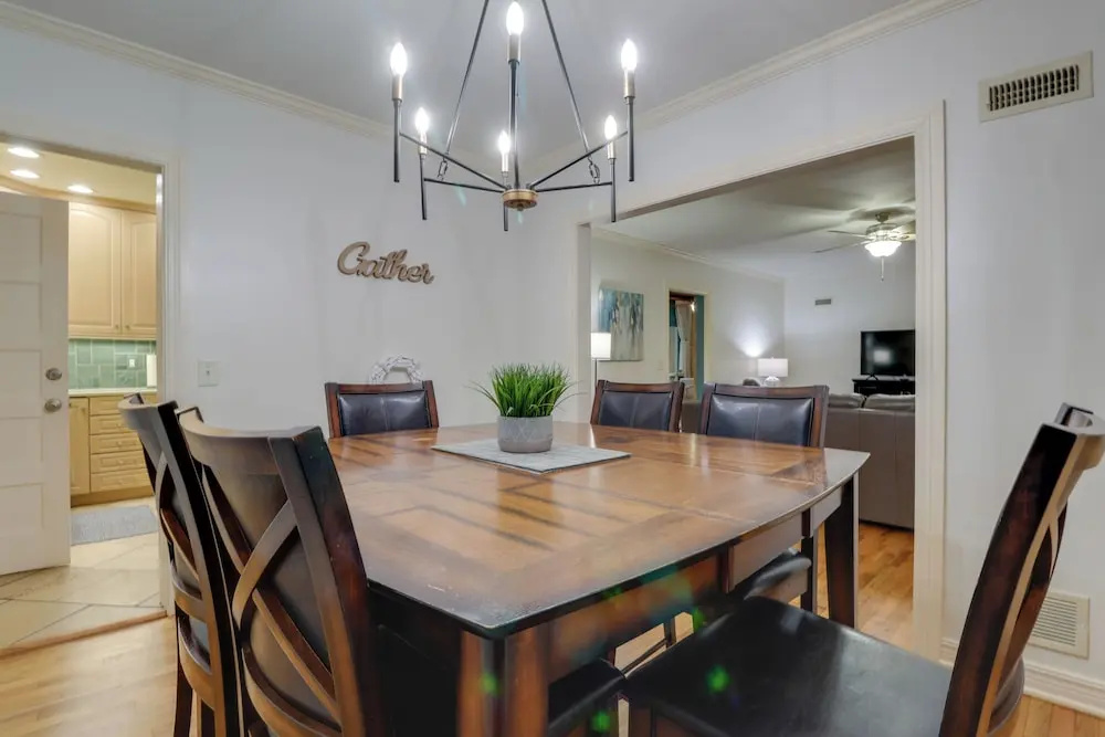 10 Mi to Grand Lake: Home w/ Game Room in Jay!