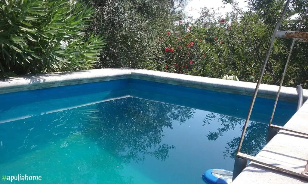 Villetta con piccola piscina a Torre Suda