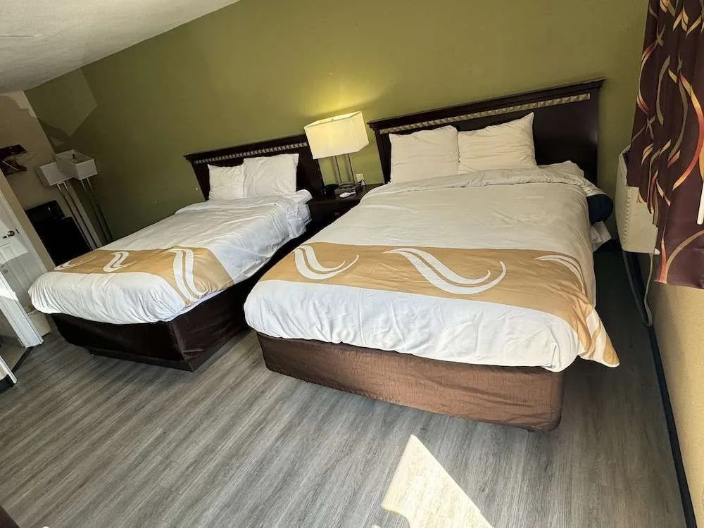 Country Inn-Giddings