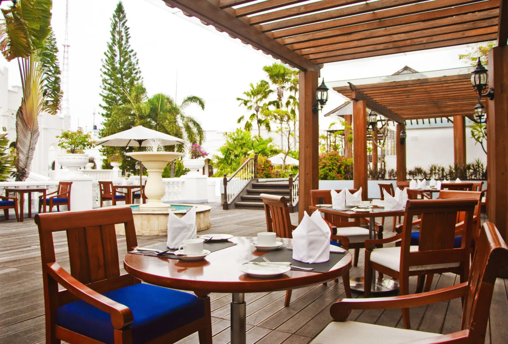 Hotel Majapahit Surabaya