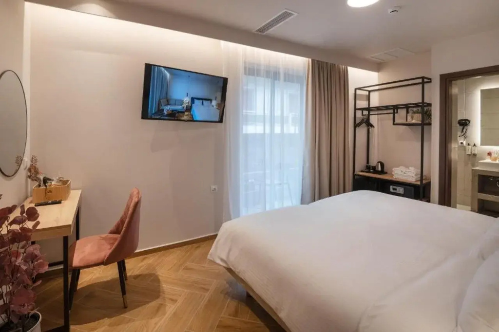 IRA - ΗΡΑ Hotel