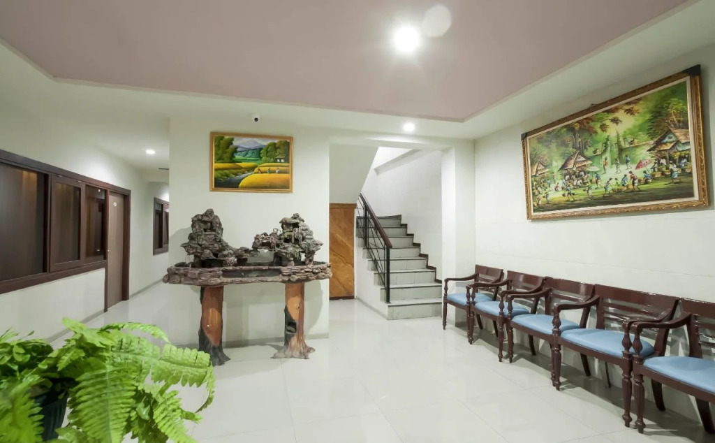 Ramayana Indah Hotel by RedDoorz