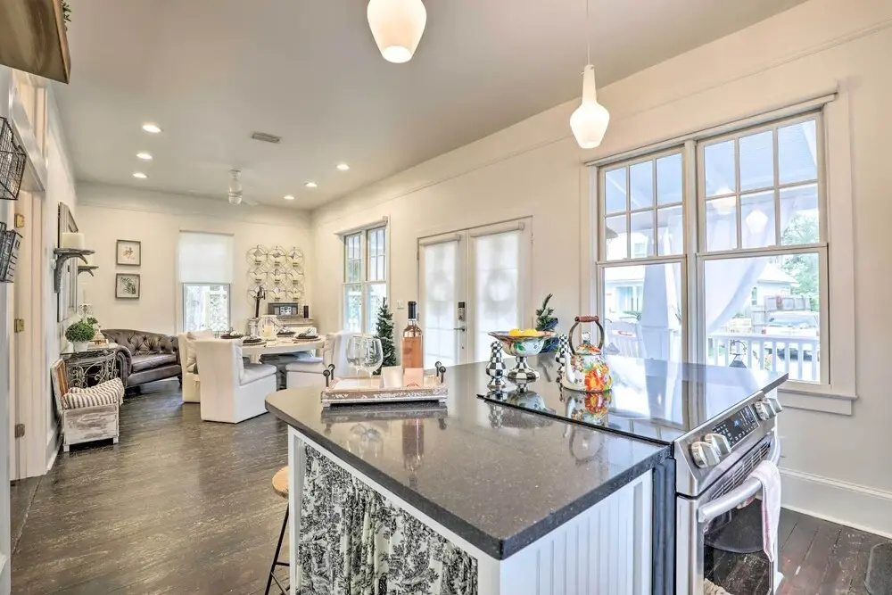Historic 1900 Cottage in Downtown St Augustine!