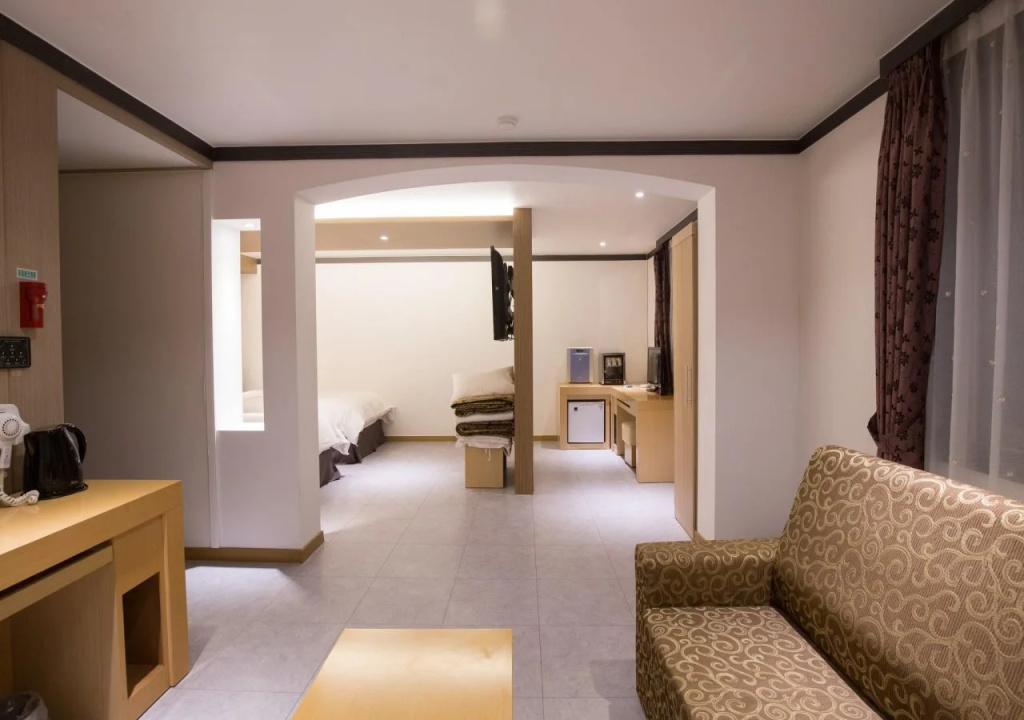 Hotel Bom