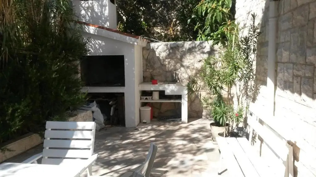 G&B Apartments