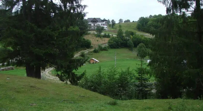 Casa de vacanta La conac