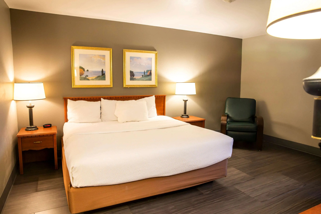 La Quinta Inn by Wyndham Milwaukee Airport / Oak Creek