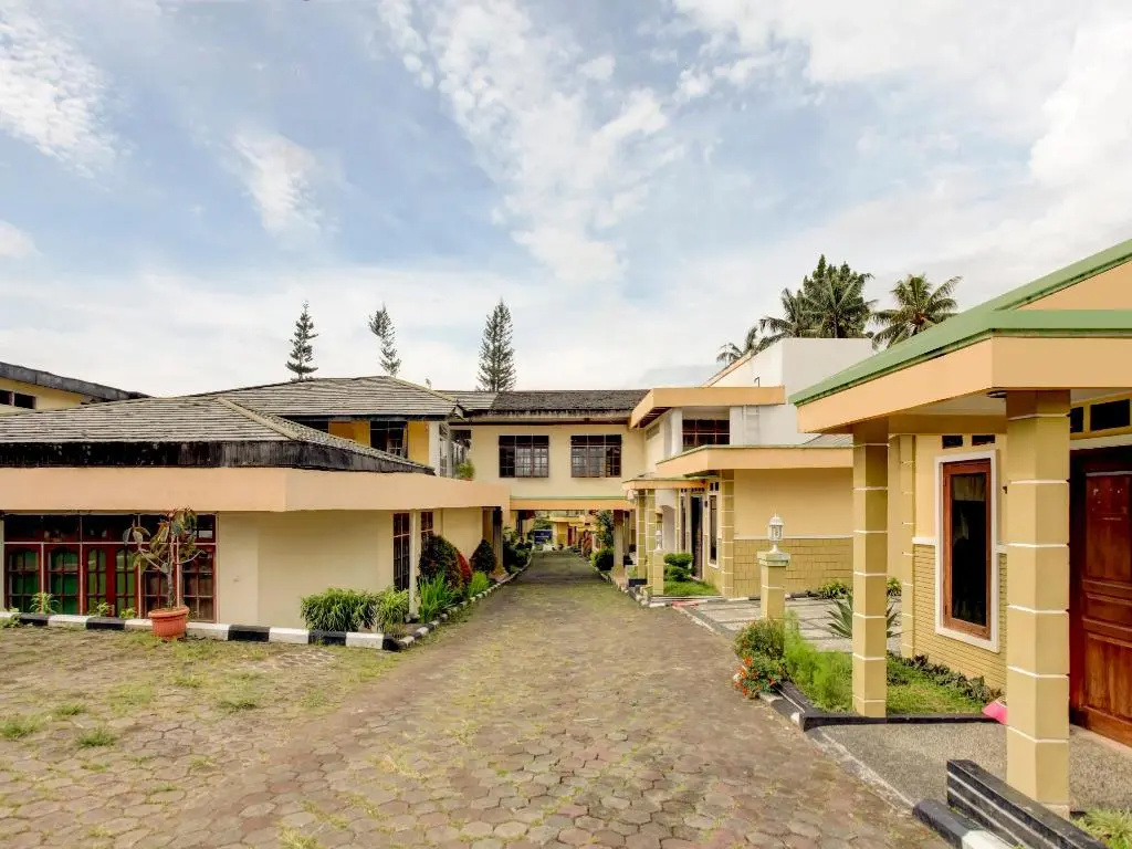 OYO 90114 New Cipayung Asri Hotel