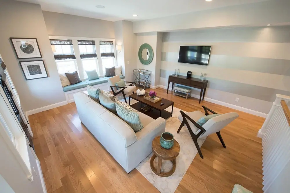 The Newport Lofts - 595 Thames Street