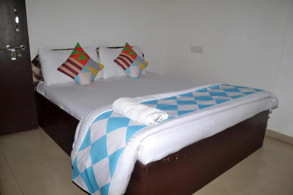 Kyriad Hotel Nashik by OTHPL